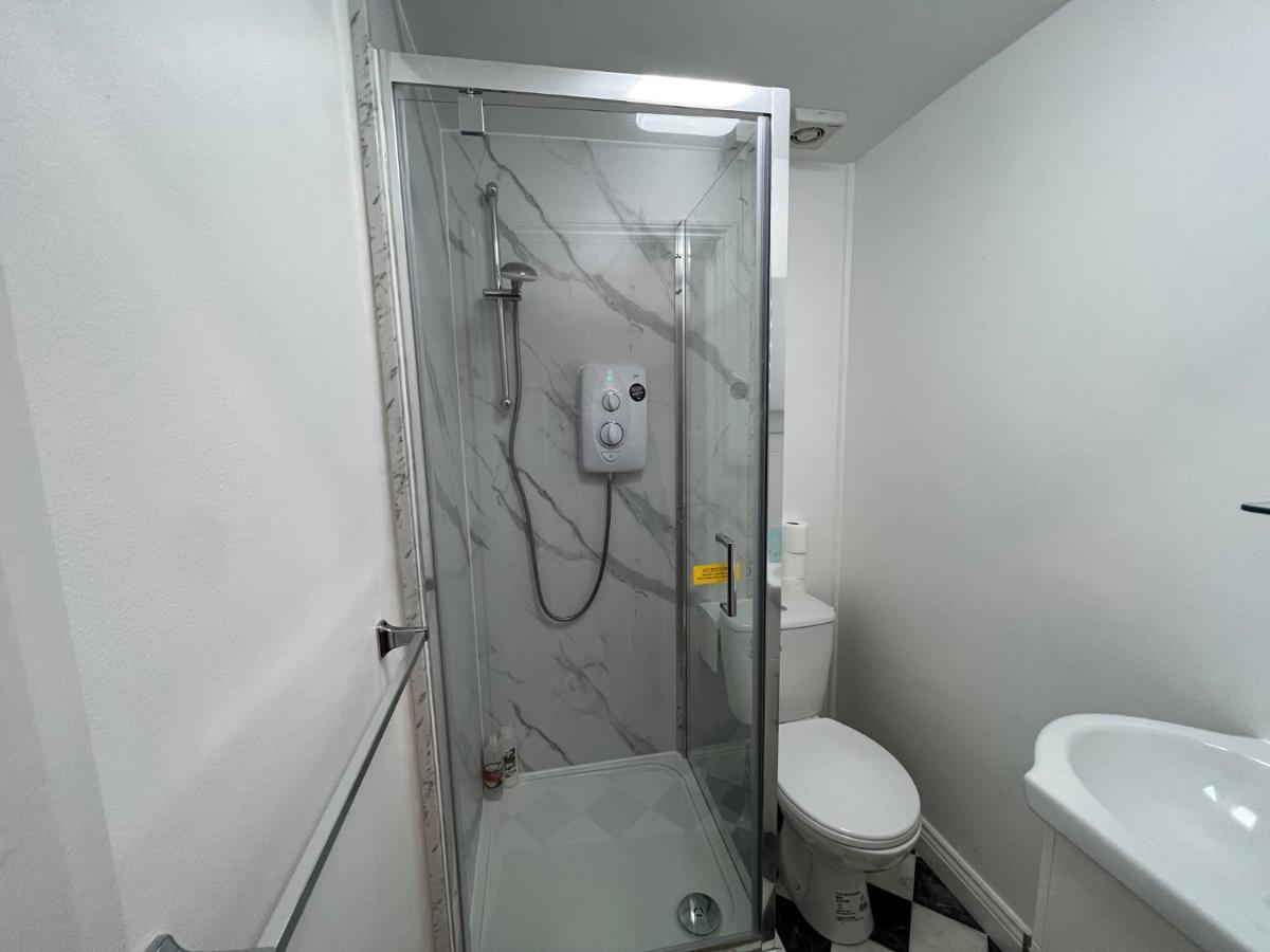 Comfy Apartments - Finchley Road Лондон Екстериор снимка