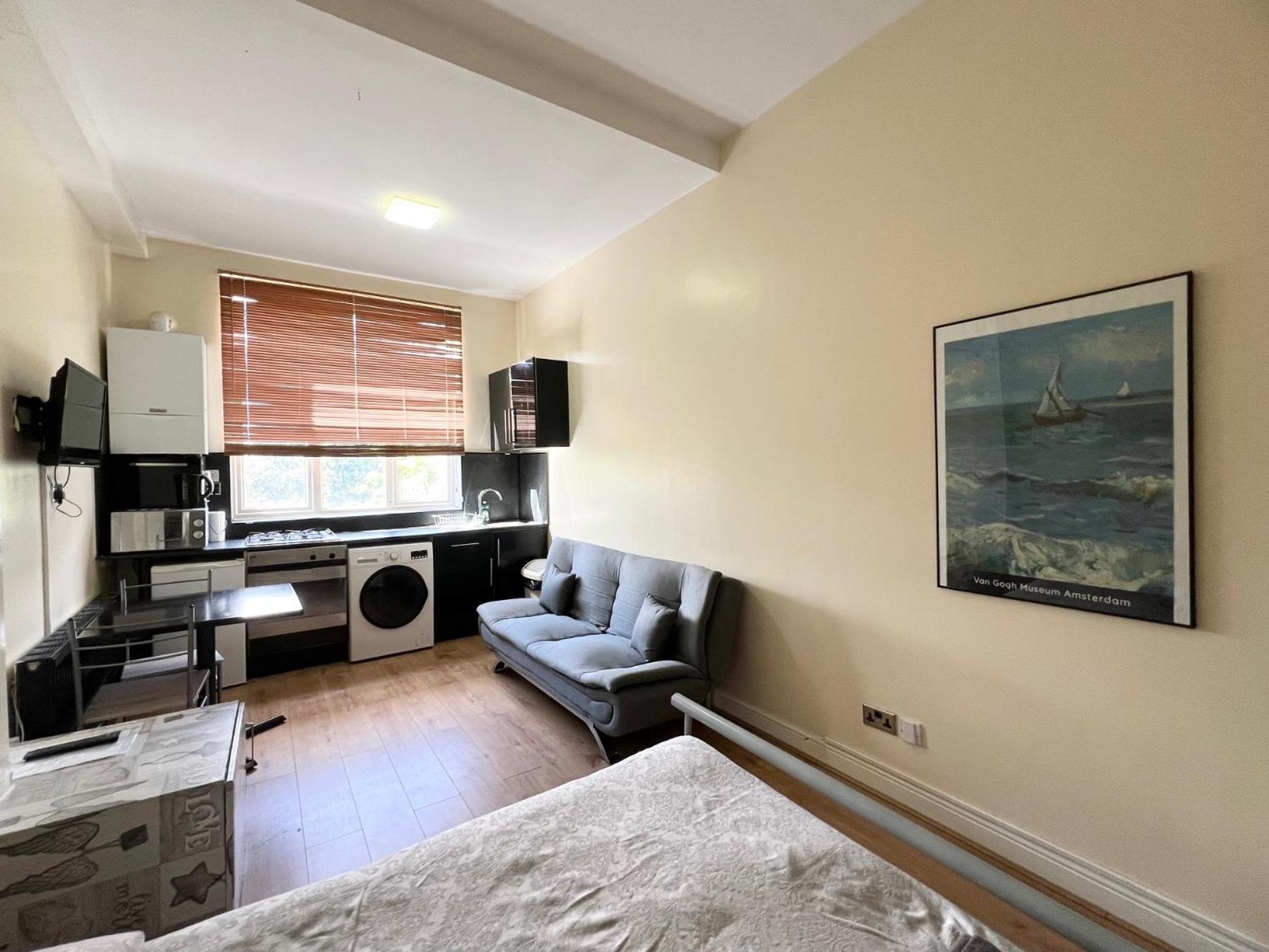 Comfy Apartments - Finchley Road Лондон Екстериор снимка