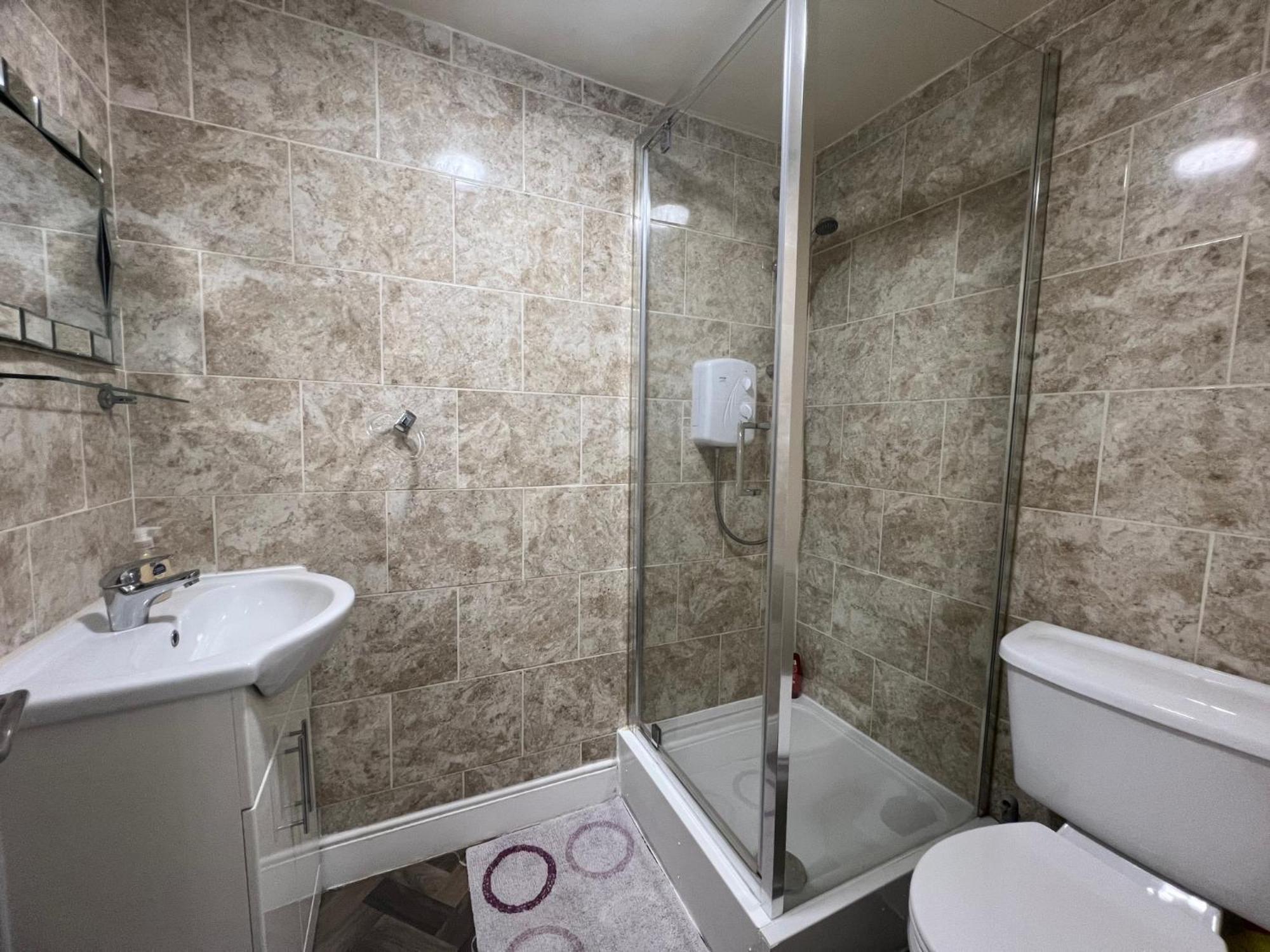 Comfy Apartments - Finchley Road Лондон Екстериор снимка